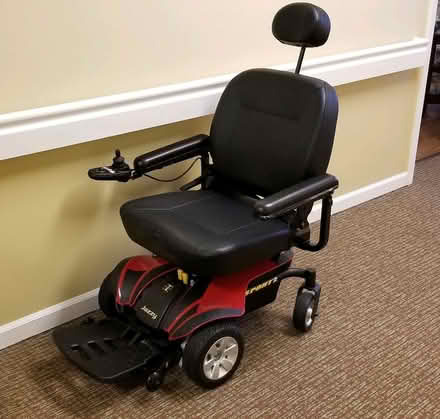 Photo of free Motorized Wheelchair (Southern Ridgefield) #2