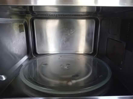Photo of free White Panasonic Microwave Oven (Twyford RG10) #2