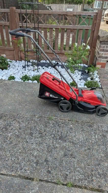 Photo of free Lawnmower (Greenwich SE10) #3
