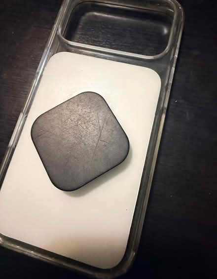Photo of free iPhone 17 Pro Case (Ottawa) #2