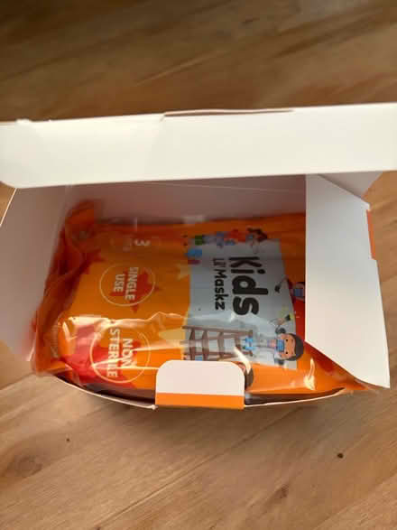 Photo of free Box of kids face masks (Leigh on sea SS9) #2