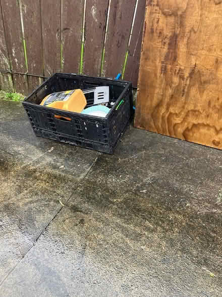 Photo of free Plastic Crate (Glen Eden) #1