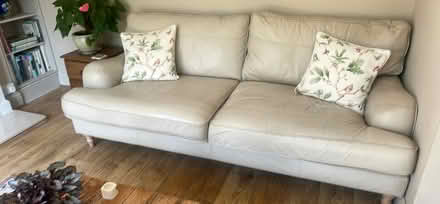 Photo of free Leather sette (Bebington) #1