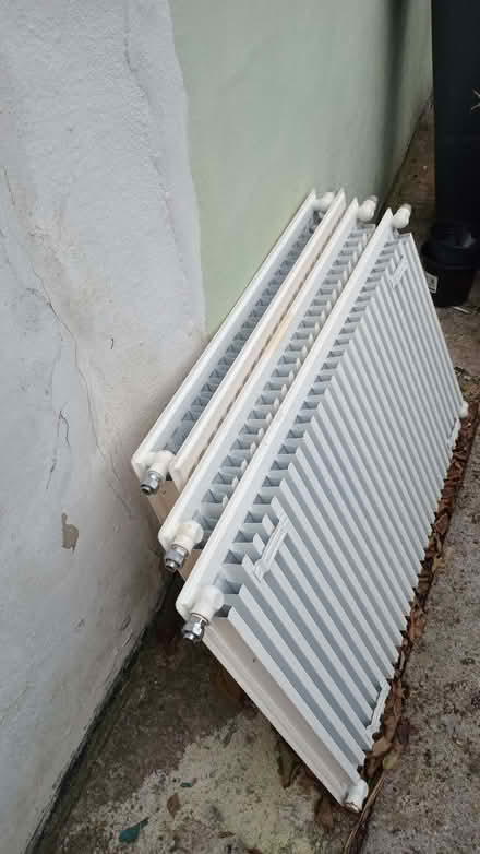 Photo of free 3 radiators (Overton LA3) #1