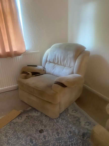 Photo of free Furniture (S87nf) #4