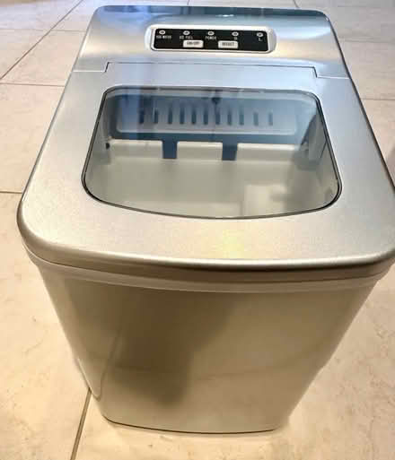 Photo of free Portable Ice Maker (Pleasanton Stoneridge) #1
