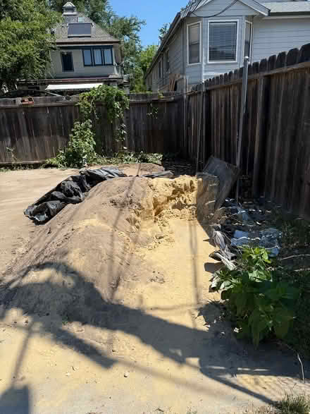 Photo of free sand (Midtown Sacramento 95816) #3