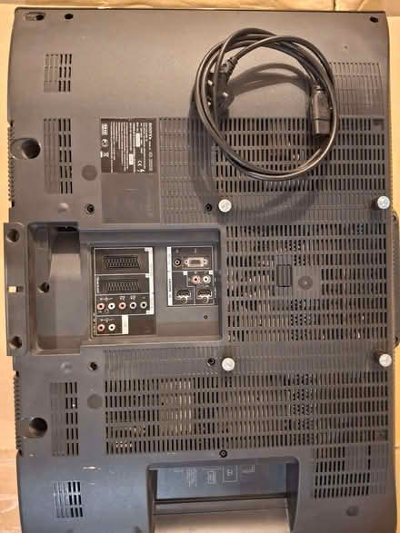 Photo of free Sony 32" LED TV (Rusthall TN3) #1