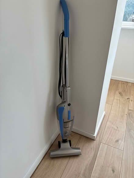 Photo of free Light weight vacuum cleaner (Dunstable, Bedfordshire) #1