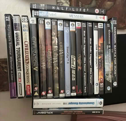 Photo of free Computer games (East Oakley RG23) #1