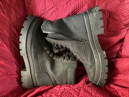 Photo of free Walking boots (Mitcham CR4) #3