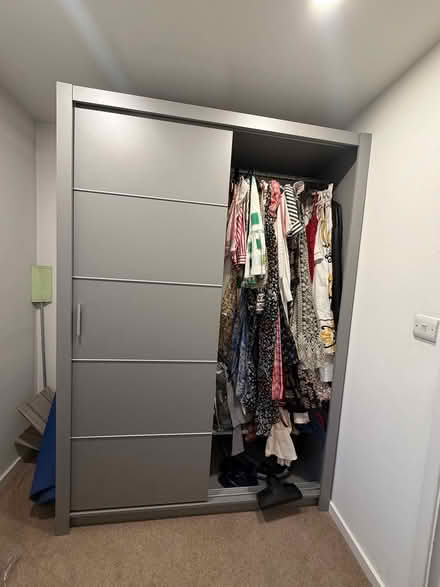 Photo of free Sliding door closet (Notting Hill W2) #2