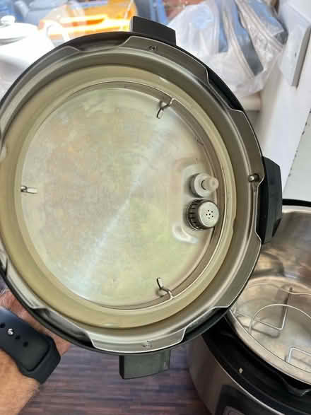 Photo of free Pressure cooker (Castle MK40) #3