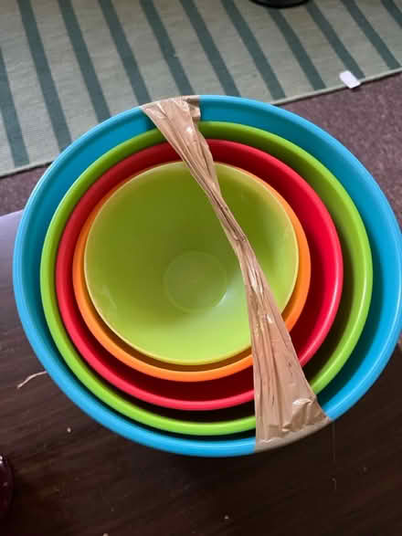 Photo of free Set of Bowls (Harringay N4) #1