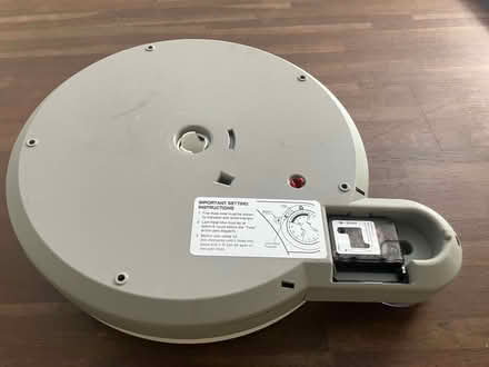 Photo of free Automatic cat feeder (Weston Park BA1) #2