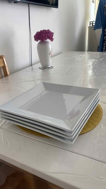 Photo of free Square plated (SW11 4ad) #1