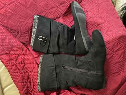 Photo of free Black boots 39 (Mitcham CR4) #1