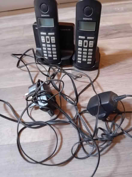 Photo of free Siemens landlines phones x2 (Swanshurst B13) #1