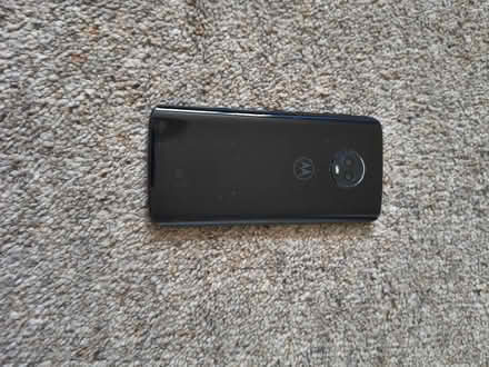 Photo of free Moto G6 SIM (Lee-on-the-Solent PO13) #2