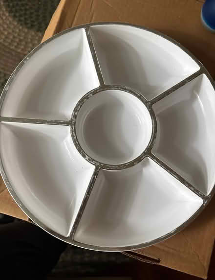 Photo of free Plastic hors d’oeuvres tray (Croton-on-Hudson) #1