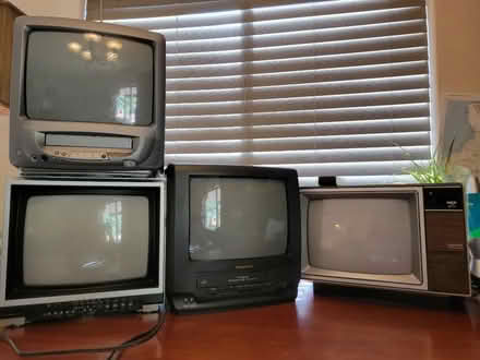 Photo of CRT / Tube TVs for School Club (Boston / Cambridge / Lynn) #1