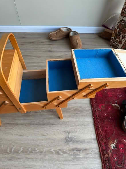 Photo of free Mid century sewing box (Leigh-on-Sea SS9) #2