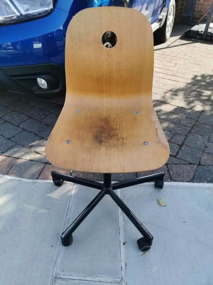 Photo of free Study chair (The Nurserylands TW12) #1
