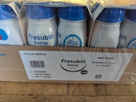 Photo of free Fresubin energy drinks, strawberry (Handsworth B21) #2