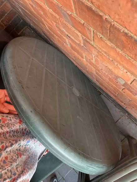 Photo of free 4 x Green plastic chairs and table (Bramcote) #2