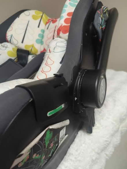 Photo of free Car seat (Eastbourne) #4