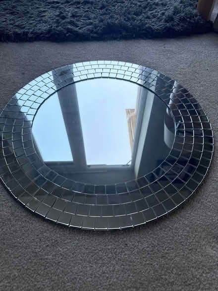 Photo of free Mirror (Loscoe) #2