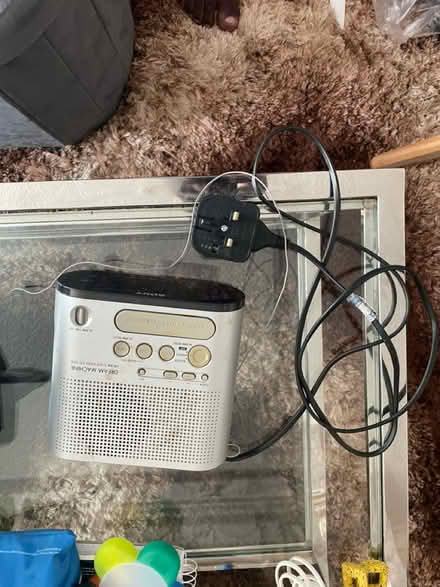 Photo of free Old radio (Leeds (LS9)) #1
