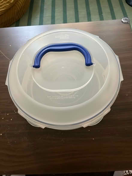 Photo of free Lock&Lock Cake Storage (Harringay N4) #2