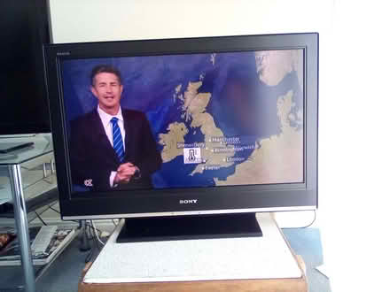 Photo of free TV set (Lye DY9) #1