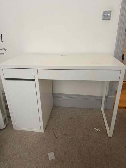Photo of free White table (WS1 1PT) #1