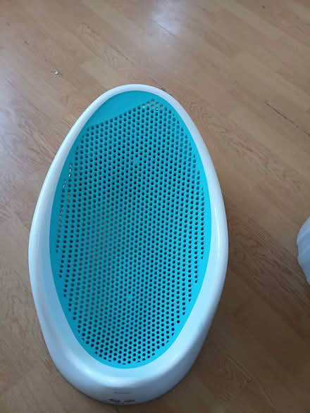 Photo of free Baby bath support (Harrow HA2) #2