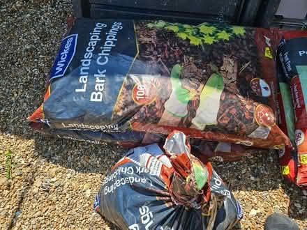 Photo of free Wickes Landscaping Bark Chippings 100L (Crossways DA2) #1