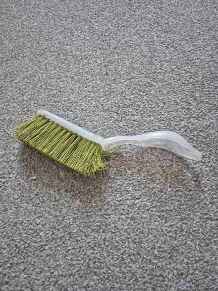 Photo of free Brush (Tunbridge Wells) #1