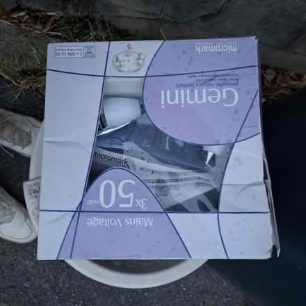 Photo of free Bathroom light fitting new (SE6) #1