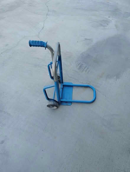 Photo of free Telescoping dolly / hand truck (Yorba Linda) #3