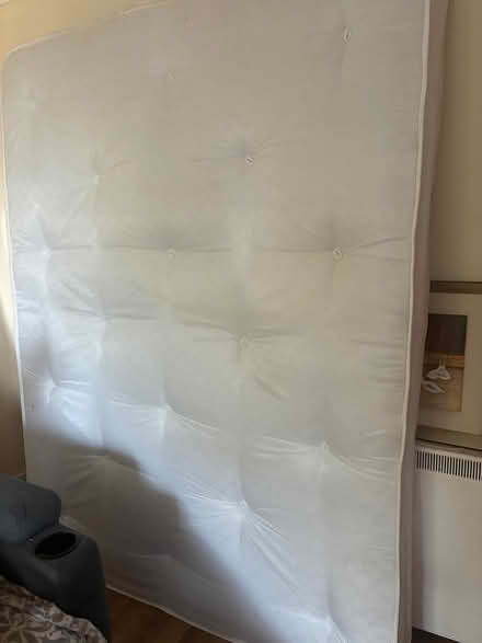 Photo of free Double mattress (Hp2 Hemel Hempstead) #1