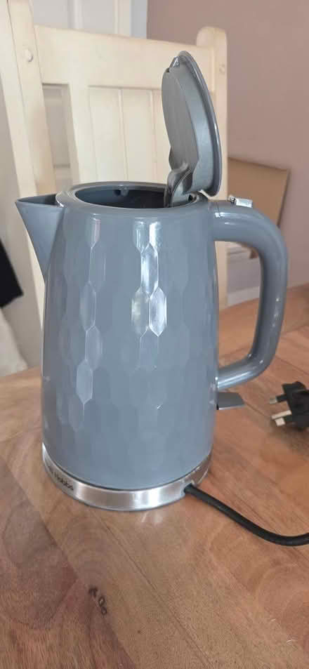 Photo of free Russell Hobbs Grey Beehive Kettle (Gillingham) #1
