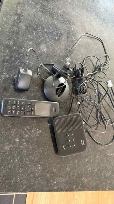 Photo of free Gigaset phone and answer machine (Springbank, GL51) #1