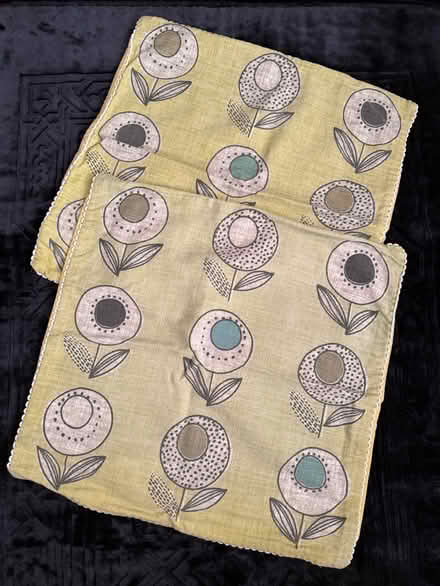 Photo of free Cushion covers (CR0) #1