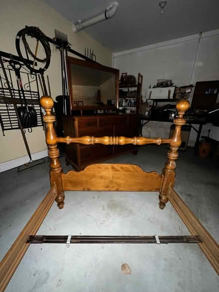 Photo of free EthanAllen twin bed/dresser/mirror (Kintnersville/Riegelsville) #3