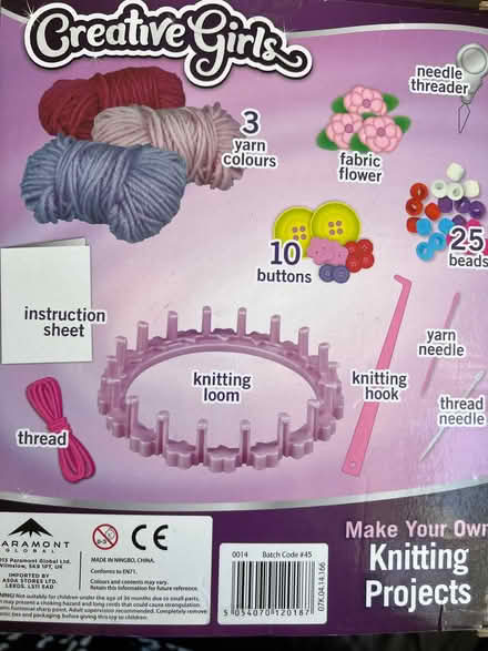 Photo of free Creative girls knitting project (Pinkneys Green SL6) #2