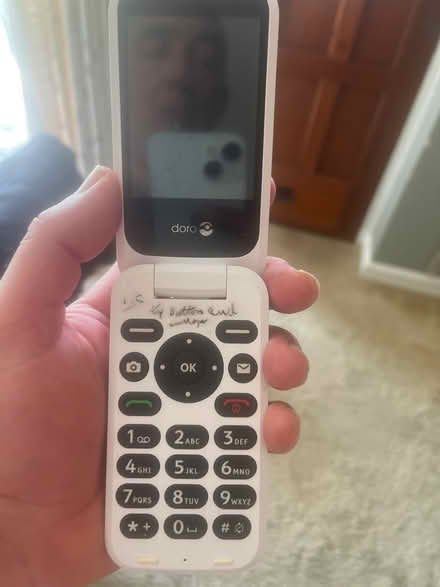 Photo of free Doro mobile for elders (Foxton CB22) #2