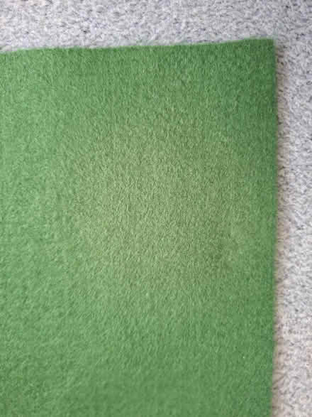 Photo of free Green felt (Welling DA16) #1