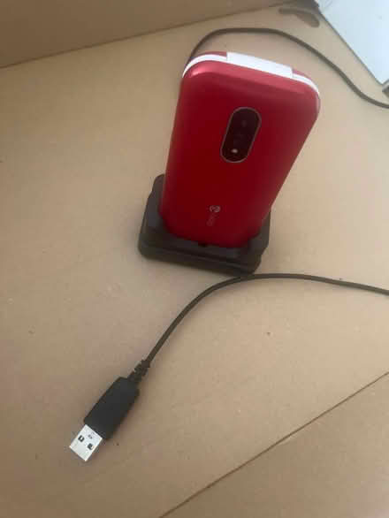 Photo of free Doro mobile for elders (Foxton CB22) #3