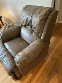 Photo of free leather reclining furniture (troutdale cherry pk rd/buxton) #2